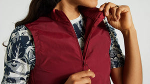 Specialized / Fjällräven Adventure Vest Woman, Pomegranate Red