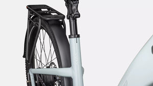 Specialized E-Bike Como 5.0 mit Nabenschaltung IGH in  hellblau, Detailansicht Sattelstange vor weißem Hintergrund