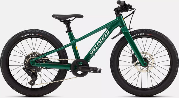 Specialized Kinder Mountainbike Riprock in glänzendem dunkelgrün mit weißen Details und gelben Details, 20 Zoll und ideal für 4- bis 9-Jährige, seitliche Ansicht vor weißem Hintergrund
