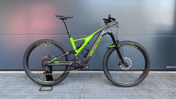 Specialized Levo Expert Carbon E-MTB, 2. Hand-Bike, nur 1340 KM
