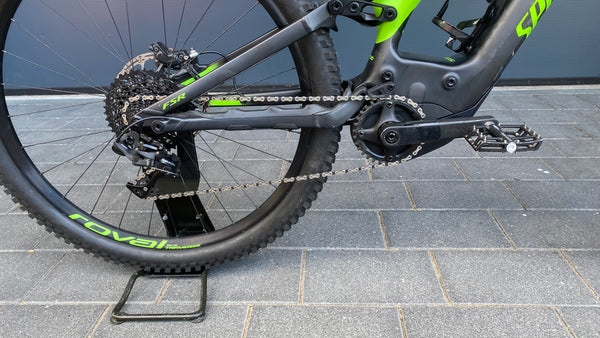 Specialized Levo Expert Carbon E-MTB, 2. Hand-Bike, nur 1340 KM