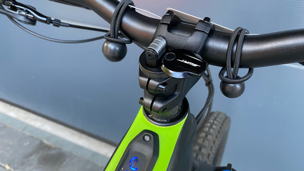 Specialized Levo Expert Carbon E-MTB, 2. Hand-Bike, nur 1340 KM