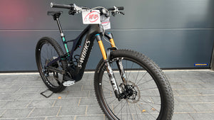 Specialized S-Works Levo E-MTB, 2. Hand-Bike, nur 300 KM