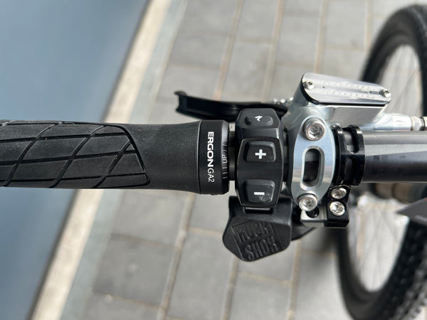Specialized S-Works Levo E-MTB 2.Hand-Bike nur 300 KM Laufleistung