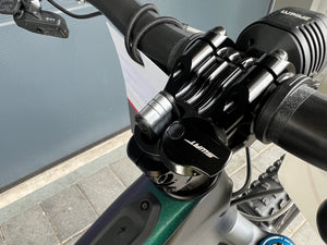 Specialized S-Works Levo E-MTB, 2. Hand-Bike, nur 300 KM