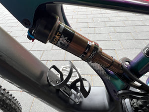 Specialized S-Works Levo E-MTB, 2. Hand-Bike, nur 300 KM