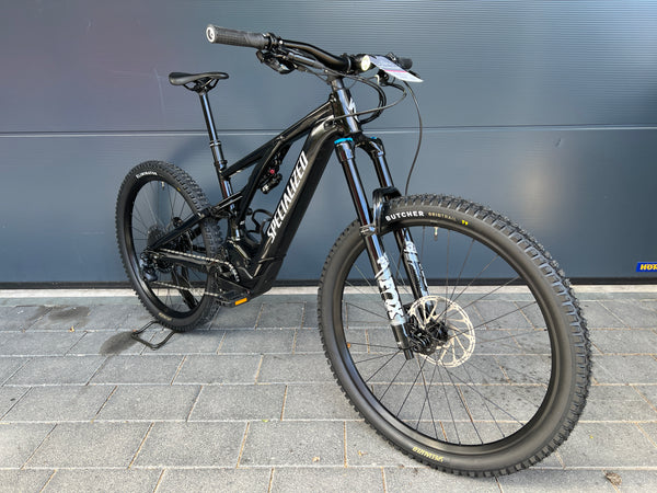 Specialized Levo Comp E-MTB, 2. Hand-Bike, nur 1300 KM, Neuzustand, Lupine Scheinwerfer