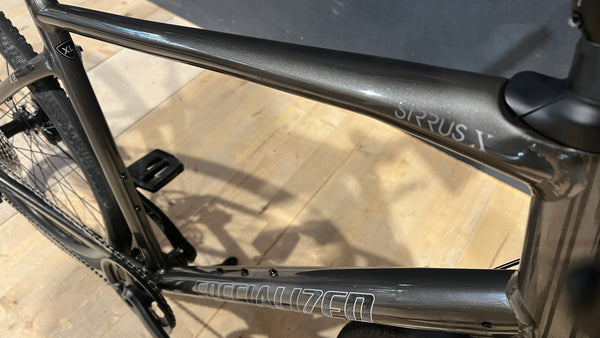 Specialized Sirrus X 4.0, Secondhandbike, Gebrauchtrad, Zustand 2+