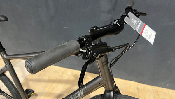 Specialized Sirrus X 4.0, Secondhandbike, Gebrauchtrad, Zustand 2+