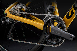 Gusto GTR "Legend Pro" Ultegra Di2 / Campagnolo Shamal Carbon