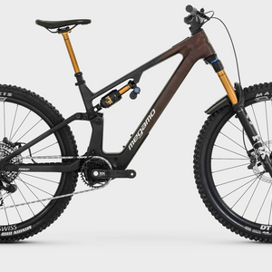 Megamo Reason CRB 01 Carbon E-MTB, Testbike im Haus