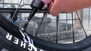 Bikeservice: Tubelesswartung